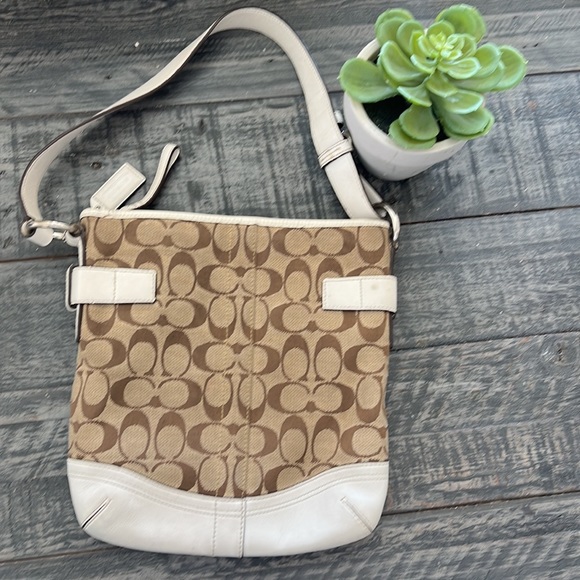 COACH 3577 CANVAS AMD LEATHER SHOULDER BAG - Picture 3 of 5